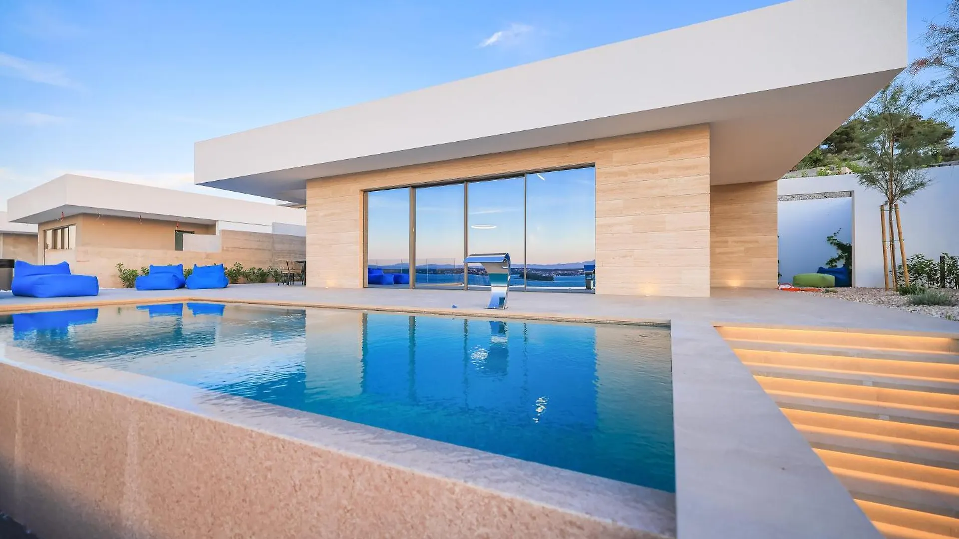 Villa View Ugrinici 0*,